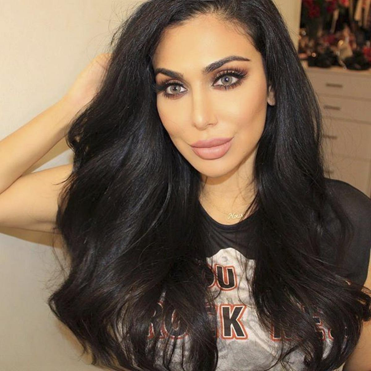 Huda Kattan: labios 'nude'