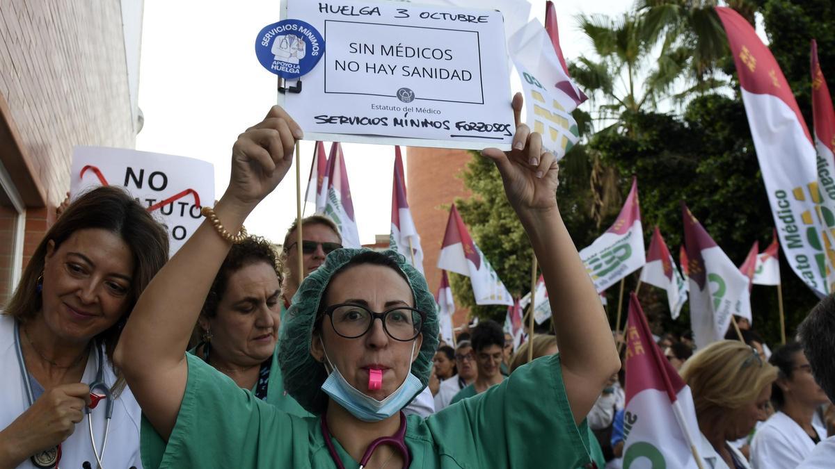 Huelga de médicos en el Hospital Virgen de la Arrixaca.