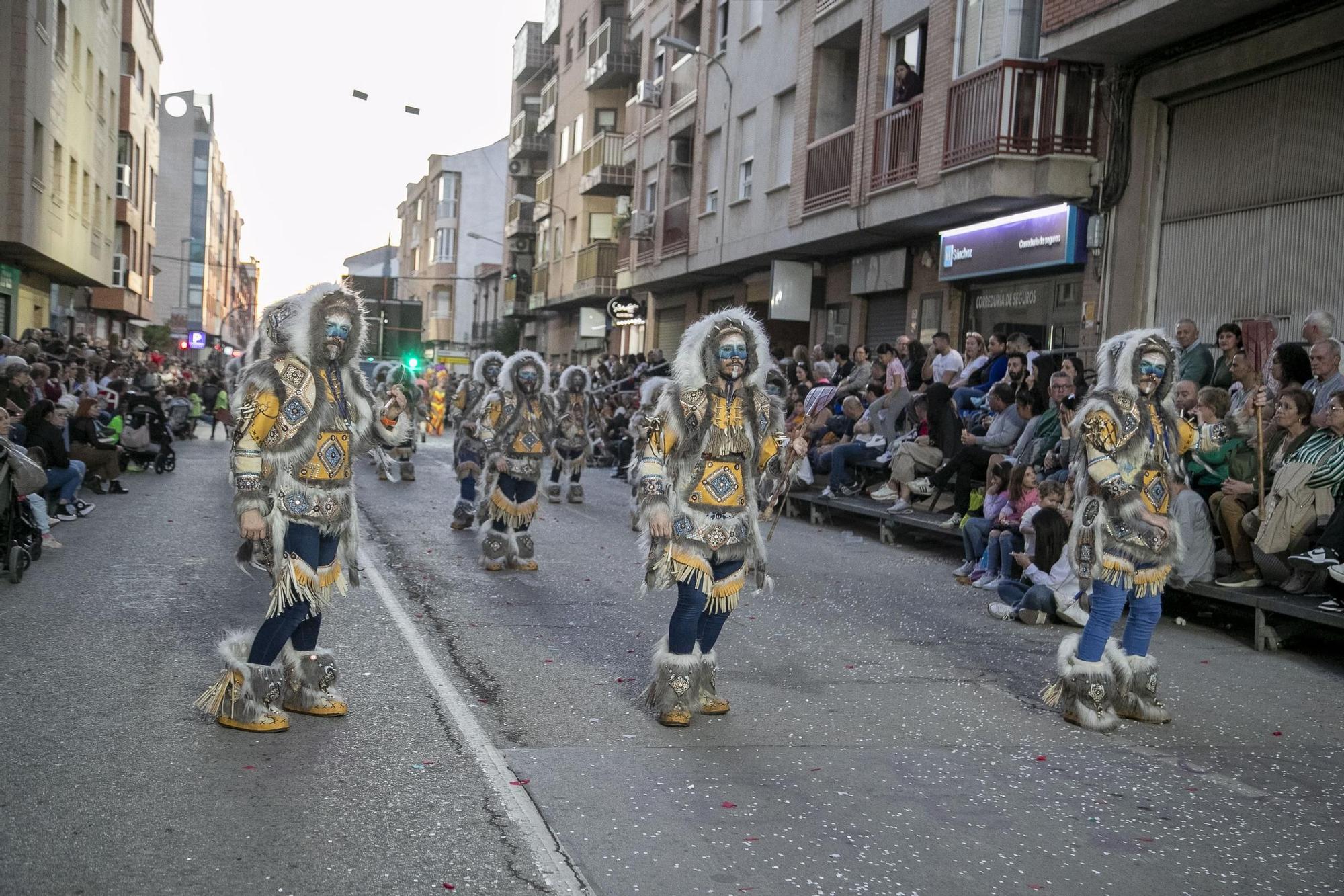 Las imágenes des desfile del martes 13 de febrero del carnaval de Cabezo de Torres 2024