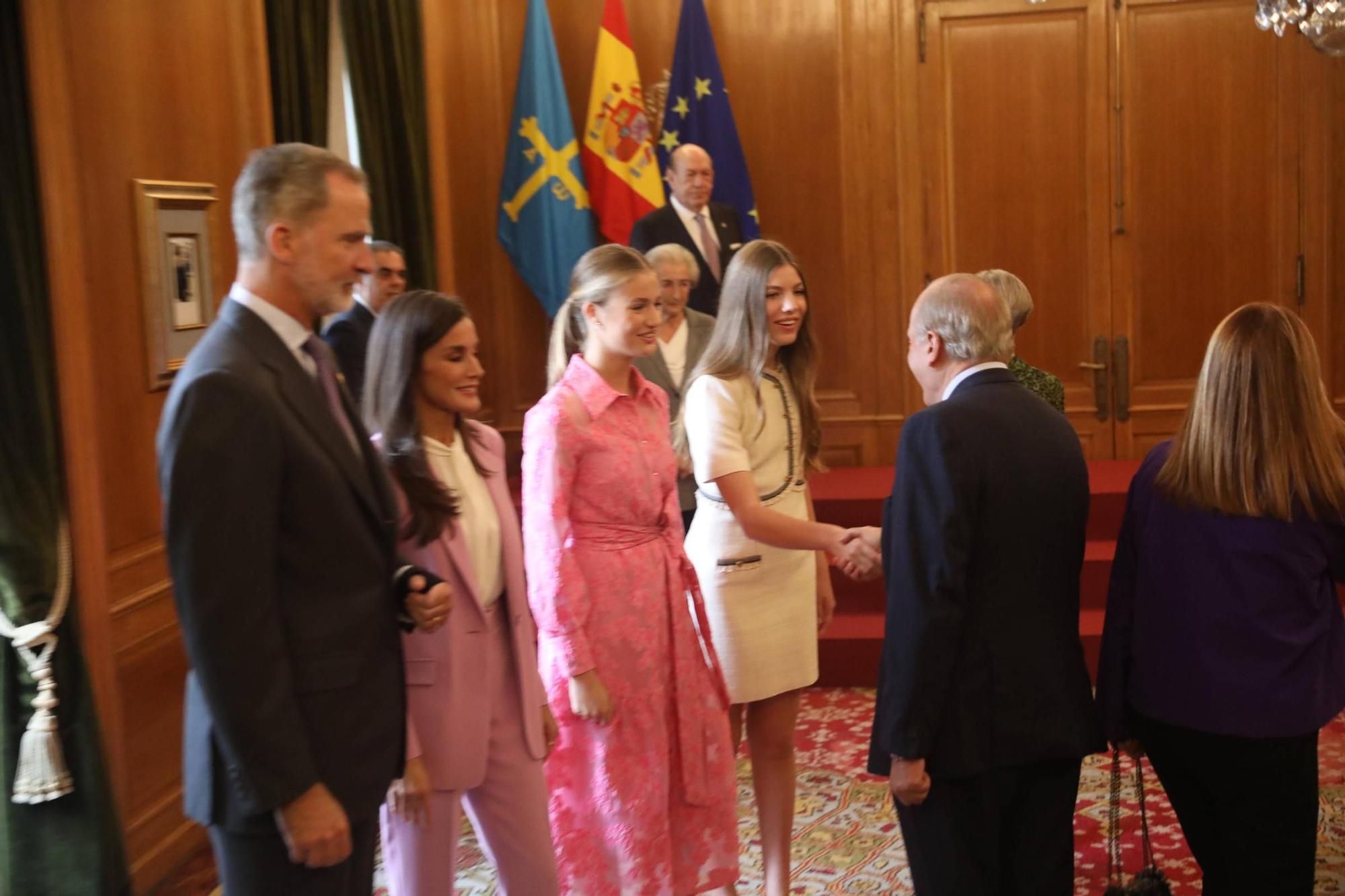 EN IMÁGENES: La Familia Real recibe a las medallas de Asturias, hijos Predilectos e hijo adoptivo 2023