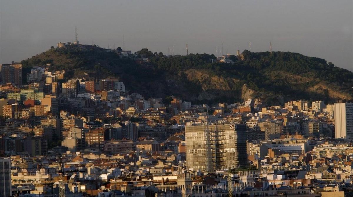 Imagen del Carmel, una de las zonas de Barcelona donde más proliferan las antenas de las radios piratas. 