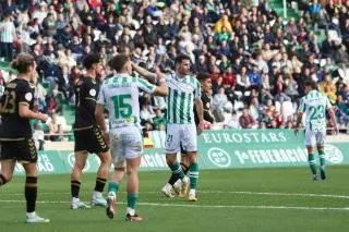 El rival del Córdoba CF | Un Intercity apurado en lo institucional y estimulado en lo deportivo