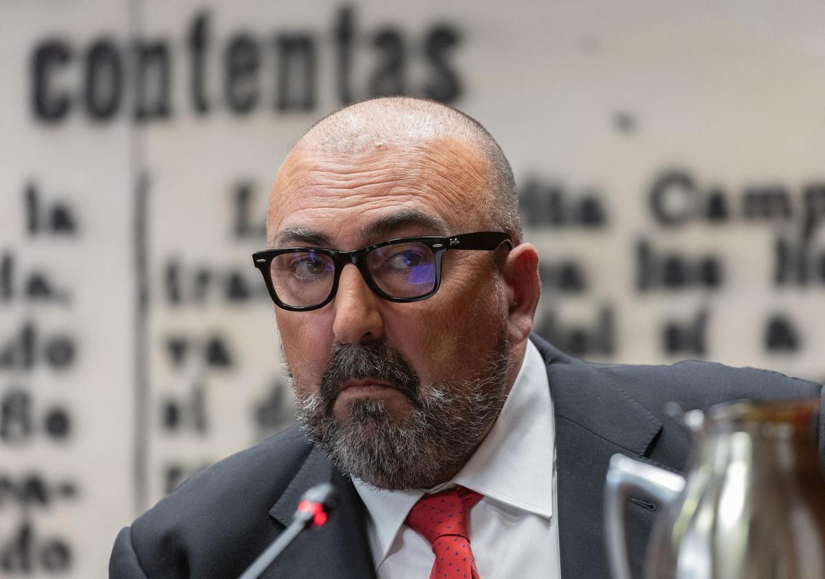 Archivo - El exasesor del exministro José Luis Ábalos, Koldo García, durante su comparecencia en la Comisión del Senado sobre la investigación de las mascarillas durante el COVID-19, a 22 de abril de 2024, en Madrid (España).