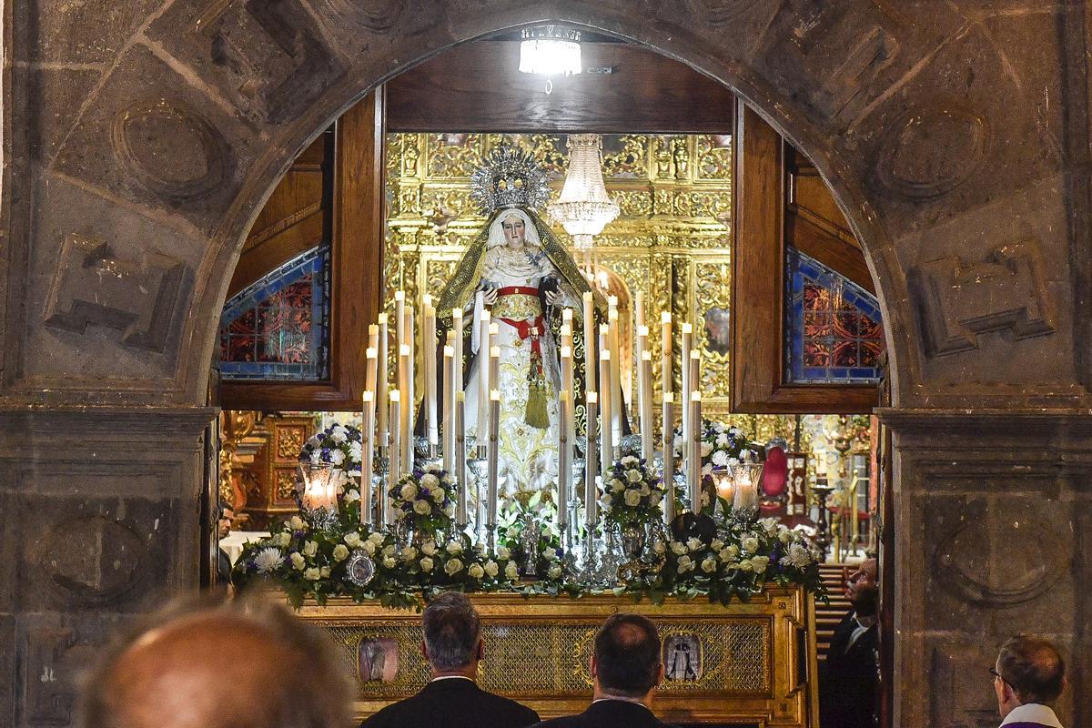 Procesion de Los Dolores de Triana Procesion de Los Dolores de Triana