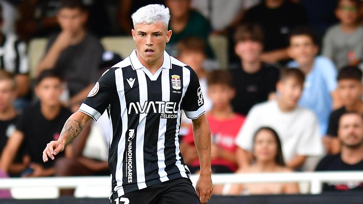 Kevin Sánchez: "En el Dépor estás en una burbuja muy bonita y cuando sales, ves que hay muchísimo fútbol, es una vuelta a la realidad"