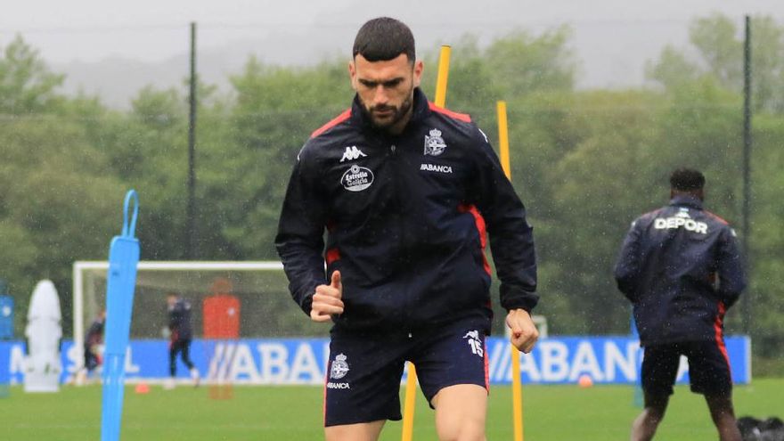 La otra cara del fichaje de Pablo Vázquez por el Sporting: el Deportivo &quot;pesca&quot; por triplicado en Mareo