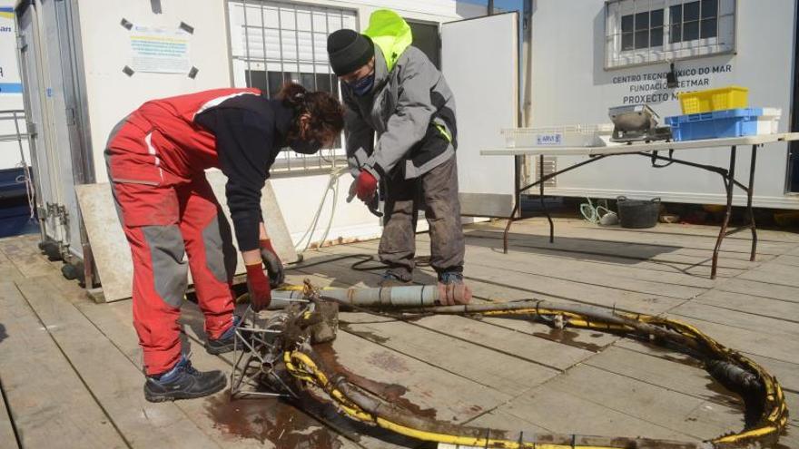 La plataforma oceanográfica de Arousa es única en Galicia.  | // N. PARGA