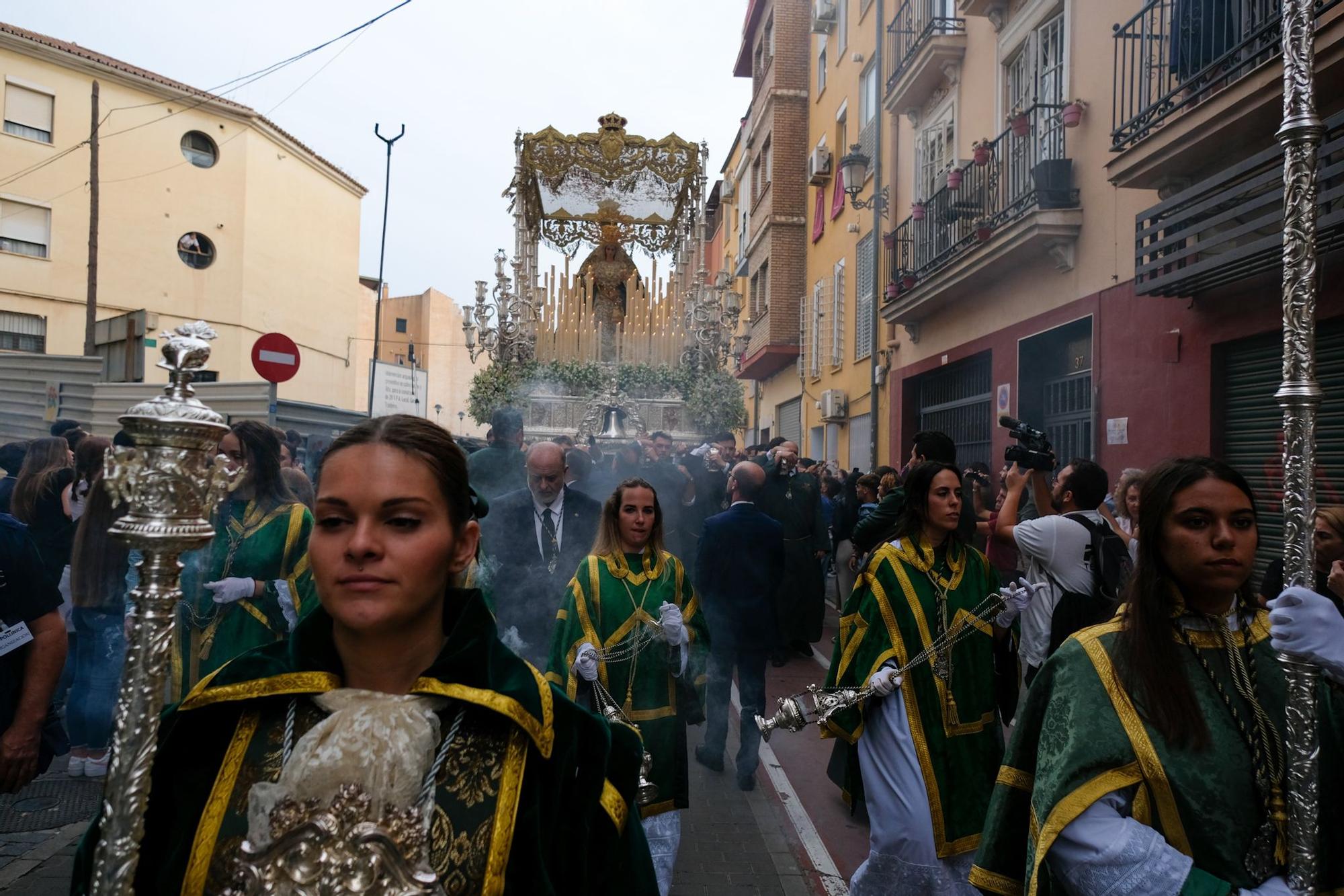 Procesión extraordinaria de la Virgen del Amparo por su 75 aniversario