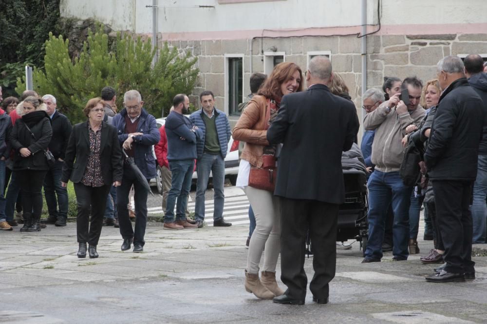 Multitudinaria despedida al isleño Manuel Otero Blanco "O Jarulo"