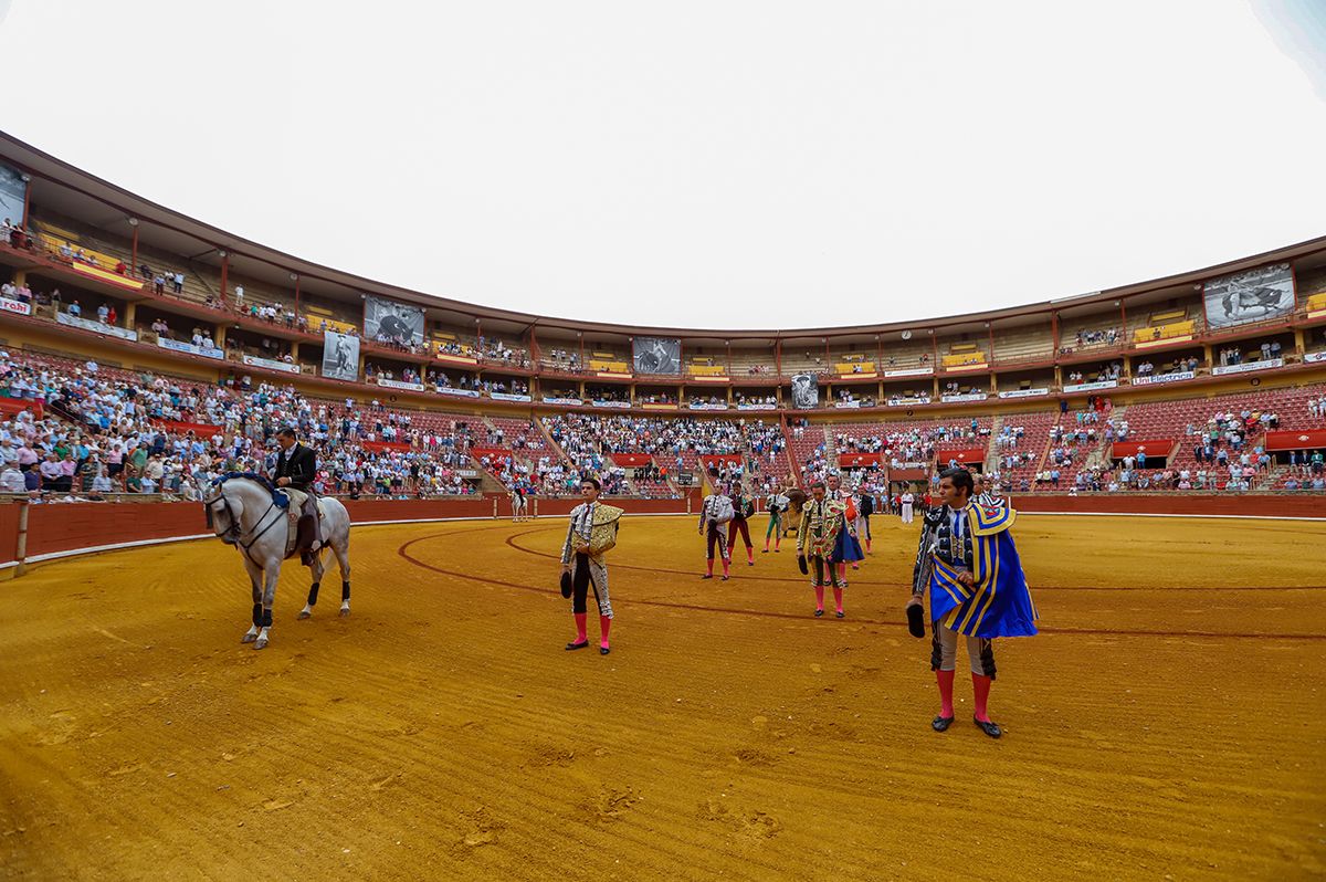 Diego Ventura, a hombros en Los Califas