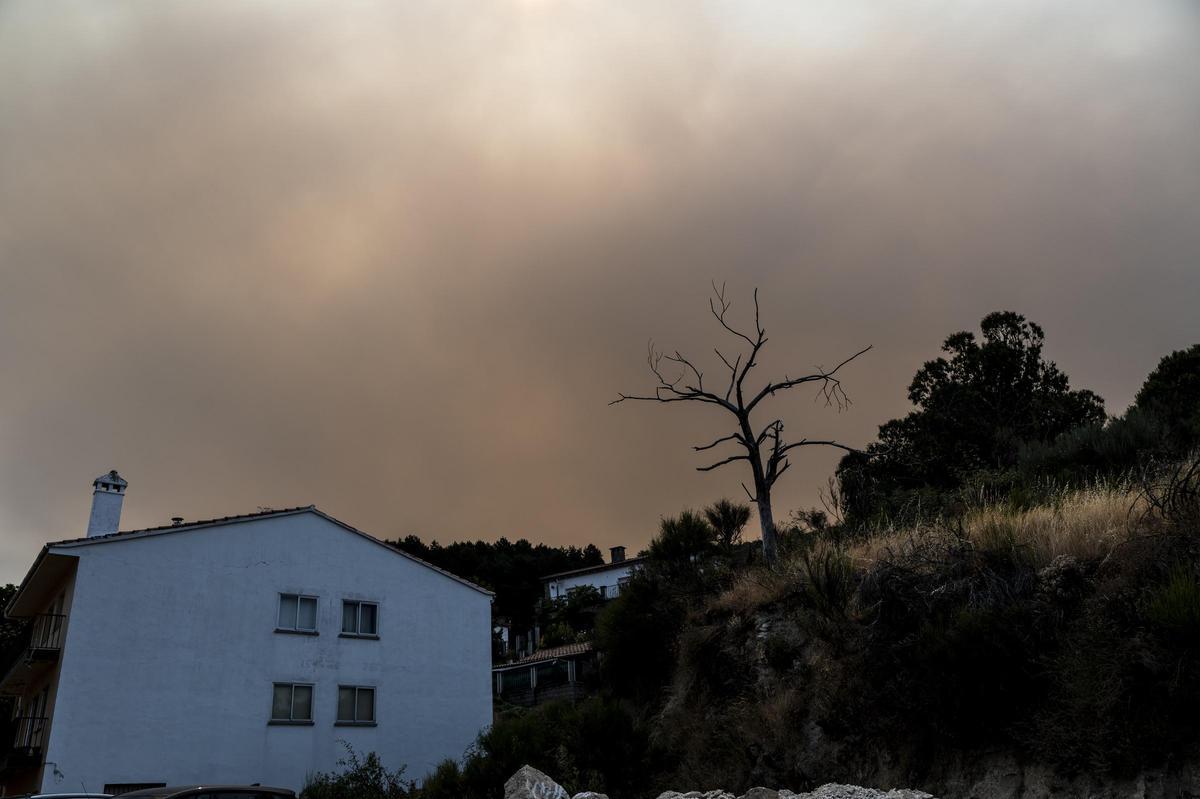 Nueve días de 'infierno': las imágenes del incendio y testimonios de vecinos de La Garganta