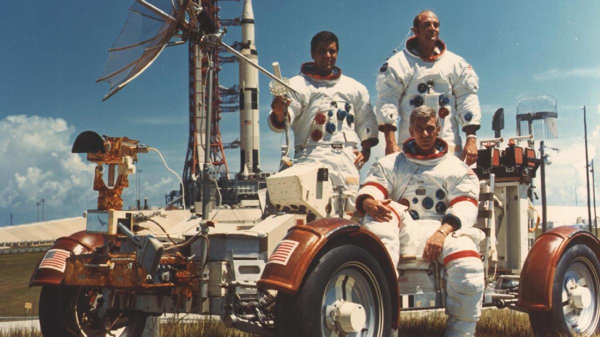 Tripulación de la misión Apolo 17, compuesta por los astronautas Harrison Schmitt, Eugene Cernan y Ron Evans. 