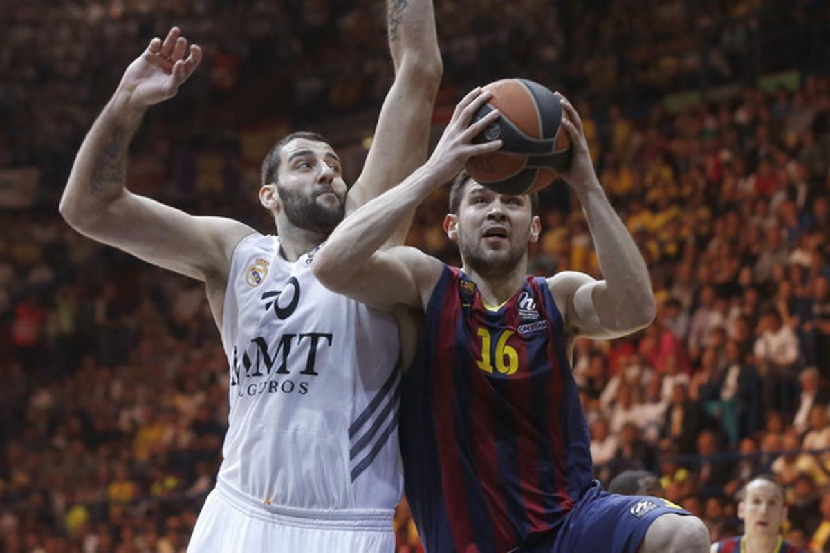 Barça, 62 - Real Madrid, 100 Barça, 62 - Real Madrid, 100