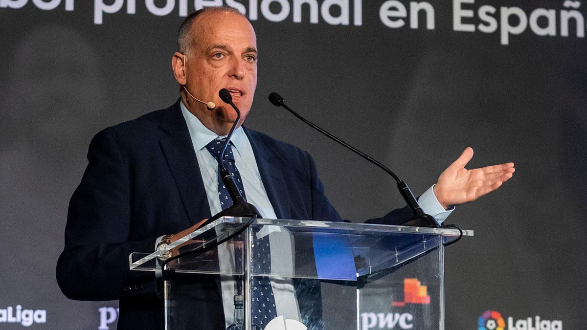 La respuesta en directo de Laporta al tweet de Tebas