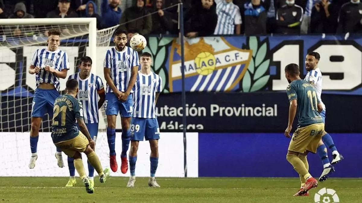 La última victoria del Málaga CF contra Las Palmas en La Rosaleda fue en el curso 21/22.