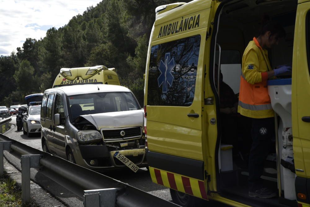 Accident de trànsit a la C-55 a Sant Vicenç de Castellet