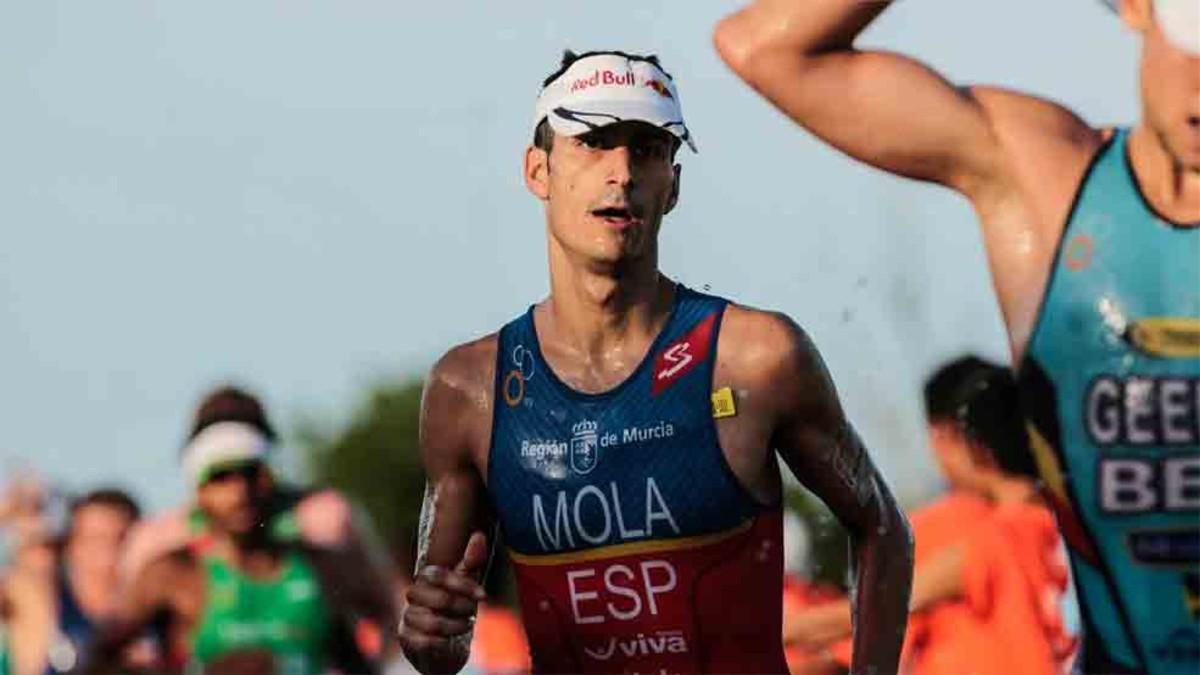Mario Mola se impuso en el triatlón de Yokohama