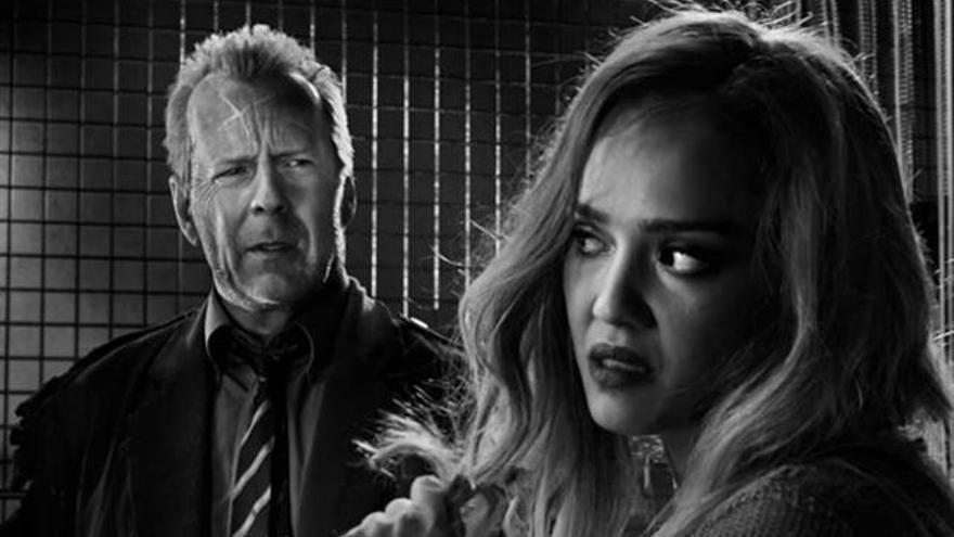 Jessica Alba con Bruce Willis.