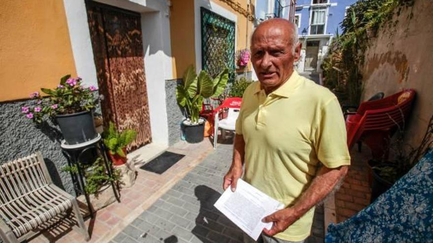 Un anciano pide a La Vila que le condonen una multa urbanística que le embarga la pensión