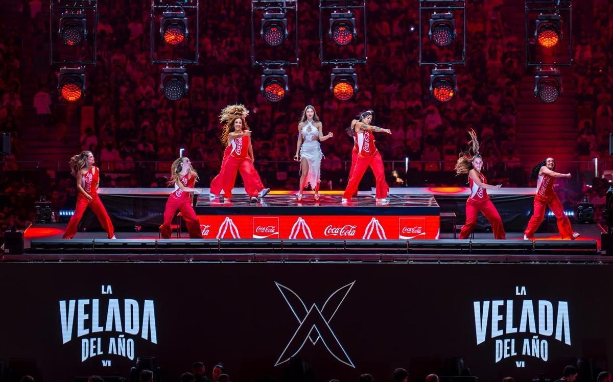 Coca-Cola, presente en La Velada del Año VI, que reunió en Sevilla a miles de personas en torno a uno de los grandes eventos de entretenimiento y cultura digital del país.