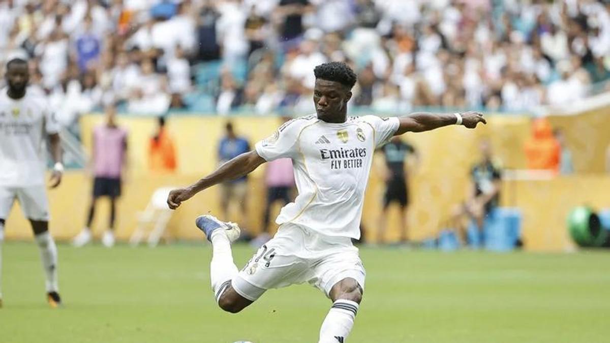El Manchester United irrumpe por Tchouaméni y agita el mercado del Real Madrid