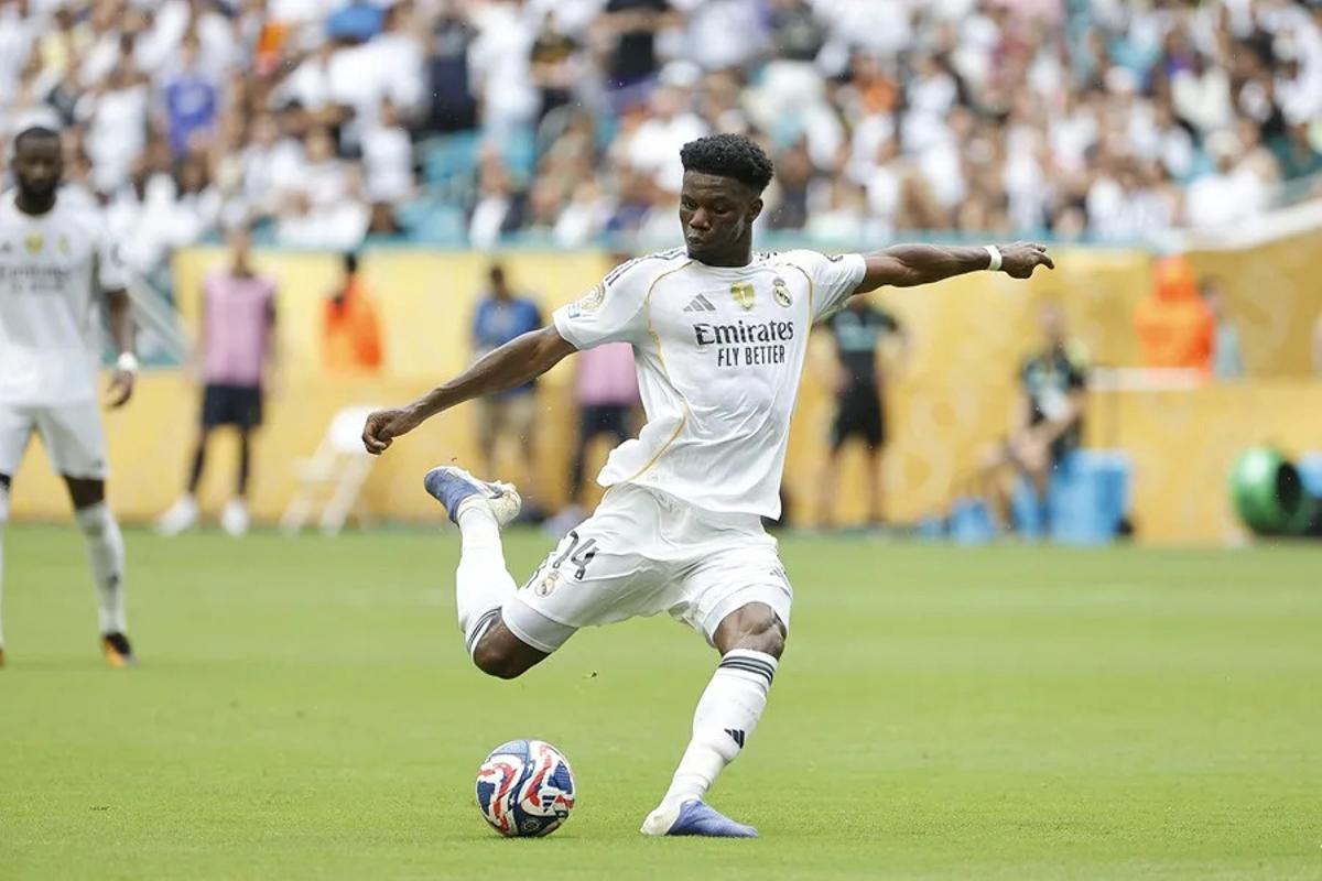 Tchouaméni con la camiseta del Real Madrid