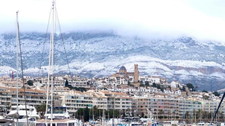 Suspenden la regata Open Bahía de Altea por el mal tiempo