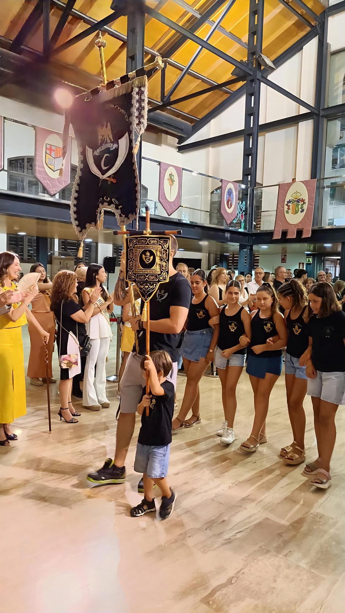 Así ha sido la recepción del Ayuntamiento de Orihuela a los cargos festeros