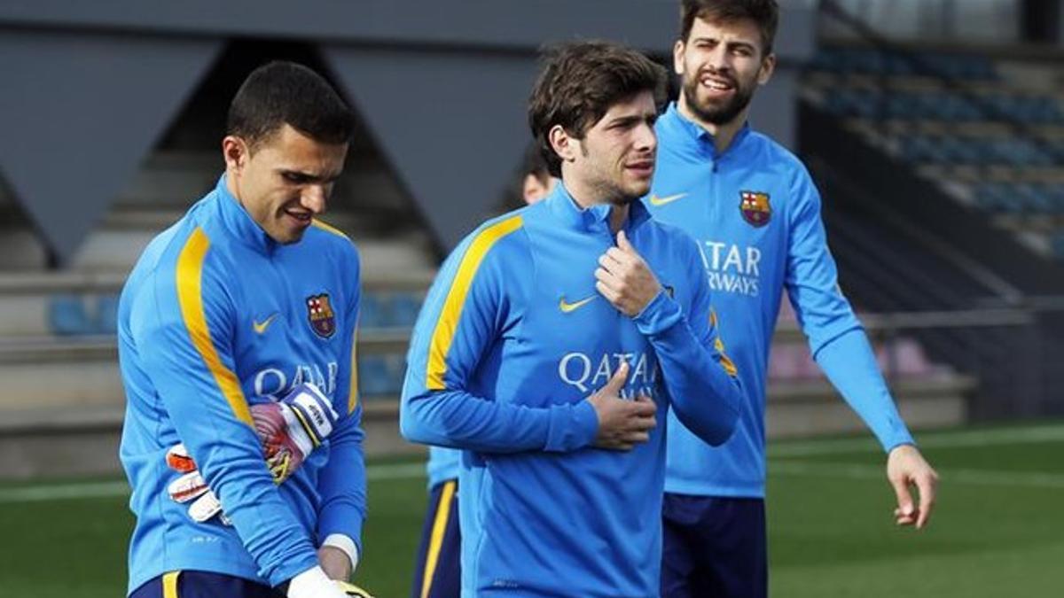 Sergi Roberto se reincorporó este jueves a los entrenamientos tras superar su lesión en el muslo derecho