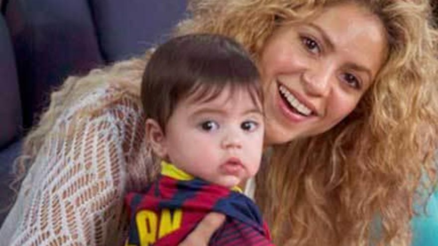 Shakira no irá a los &quot;Grammy&quot; tras la hospitalización de su hijo