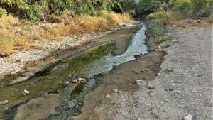 Archivo - Vertidos de aguas residuales en la rambla de Las Negras, en el parque natural de Cabo de Gata (Níjar)