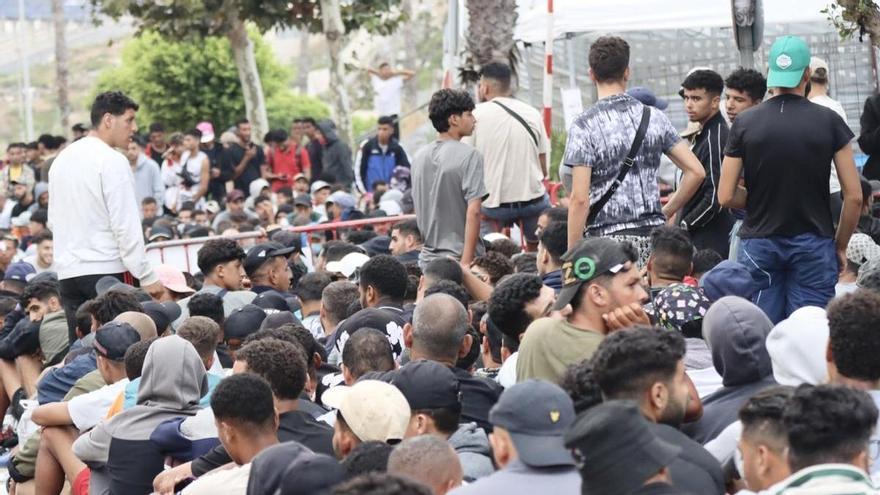 La polizia informa l'Audiencia Nacional che agenti marocchini hanno guidato gli immigrati transitati a Ceuta