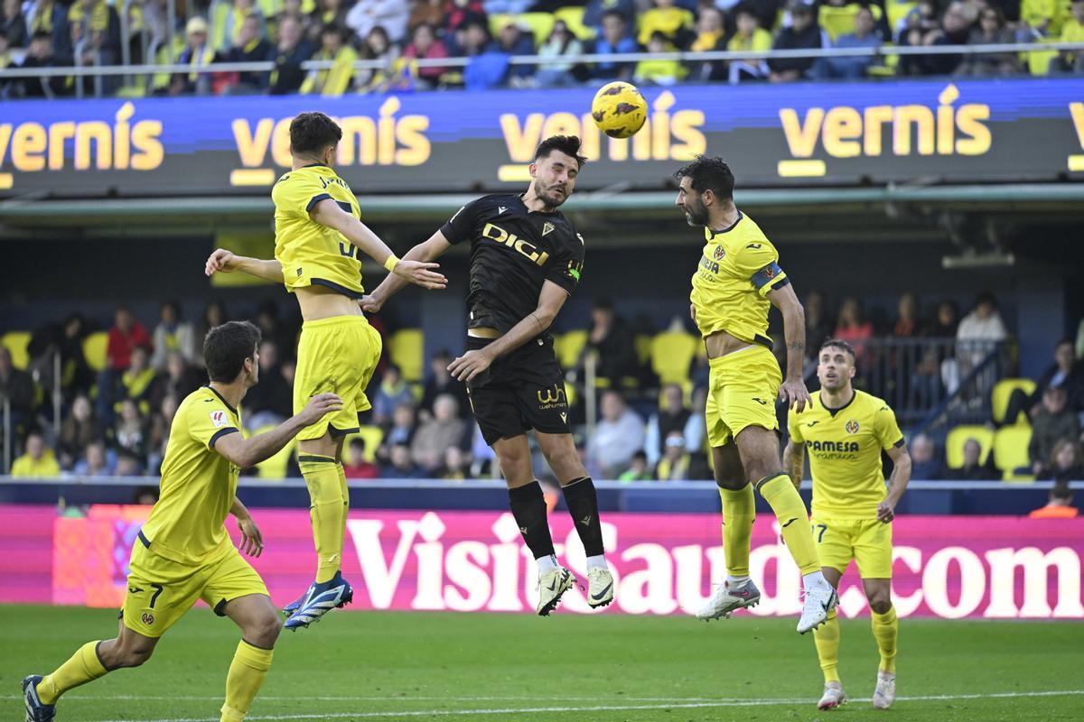 0-0. El Cádiz resiste el acoso de un Villarreal que no logra despegar