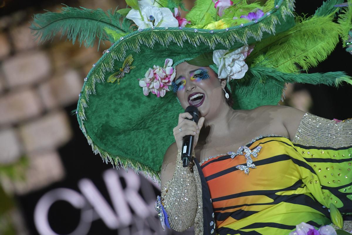 El desfile de Alberto Robaina puso la nota musical.