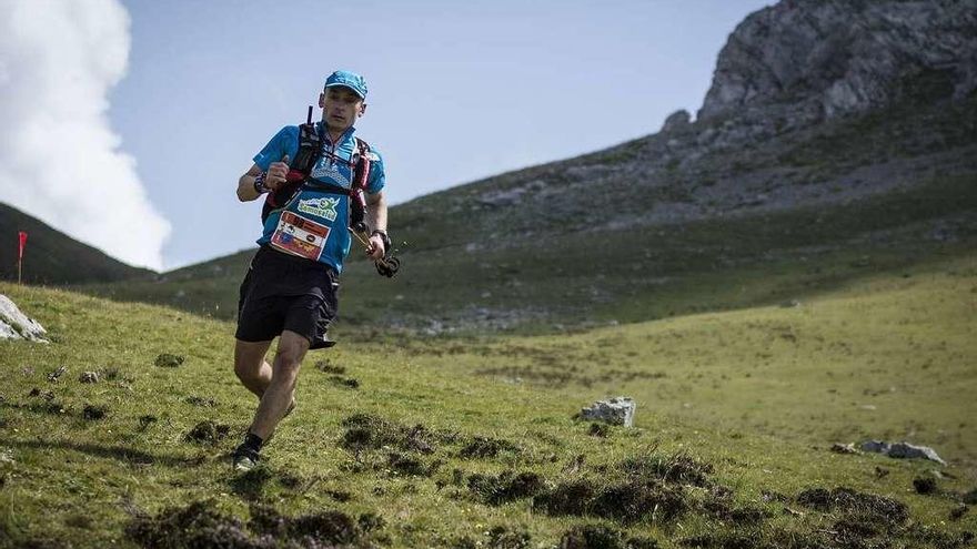 Fernando González completa el &quot;Grand Slam Ultra Trail&quot;