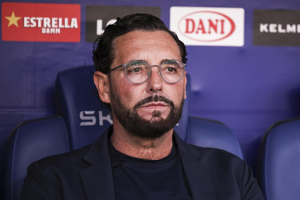 21/03/2026 Jose Bordalas, head coach of Getafe CF, looks on during the Spanish league, LaLiga EA Sports, football match played between RCD Espanyol and Getafe CF at RCDE Stadium on March 21, 2026 in Cornella, Spain. DEPORTES Javier Borrego / AFP7 / Europa Press