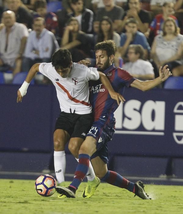 Las mejores imágenes del Levante - Sevilla Atlético