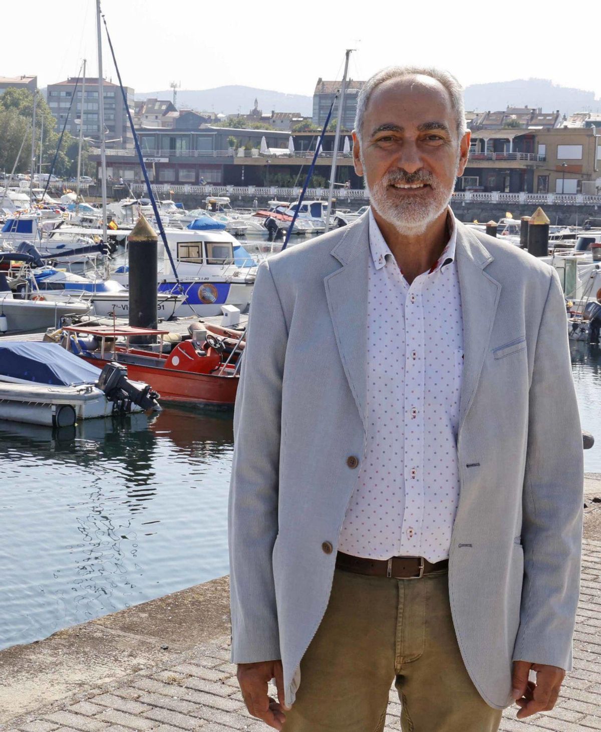 El cambadés dirige el puerto en una época dorada en cuanto a tráficos, con la previsión incluso de superar el récord de 2021. | // PABLO HERNÁNDEZ