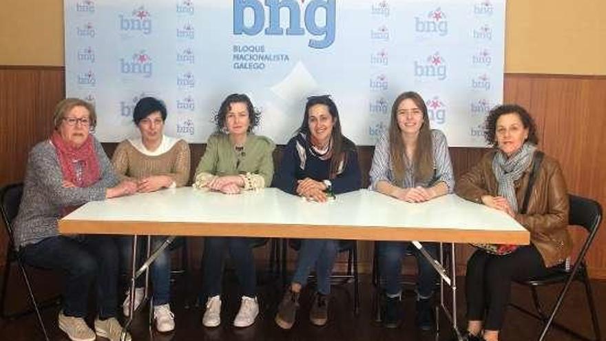 Presentación de la campaña de mujer de los nacionalistas.