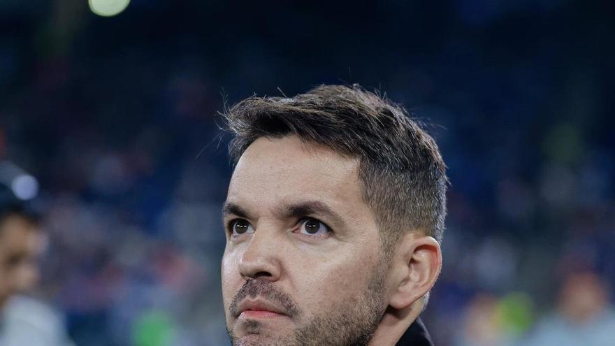 Así es el método de Nicolás Larcamón, el gran objetivo del Sporting para su banquillo: “La pretemporada es un enorme espacio de oportunidad para instalar el modelo”