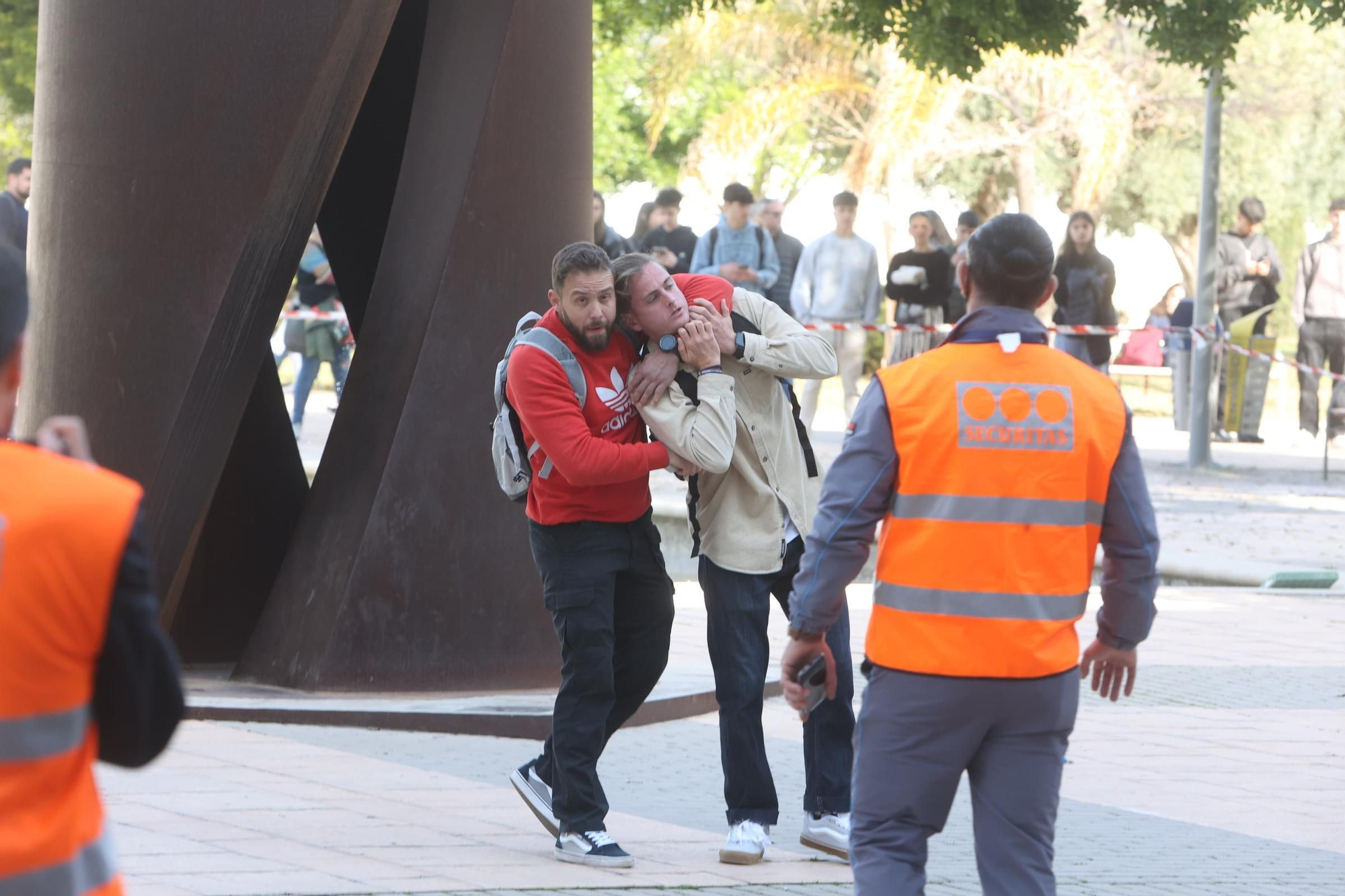 La Universidad de Alicante realiza un simulacro de ataque terrorista en sus instalaciones