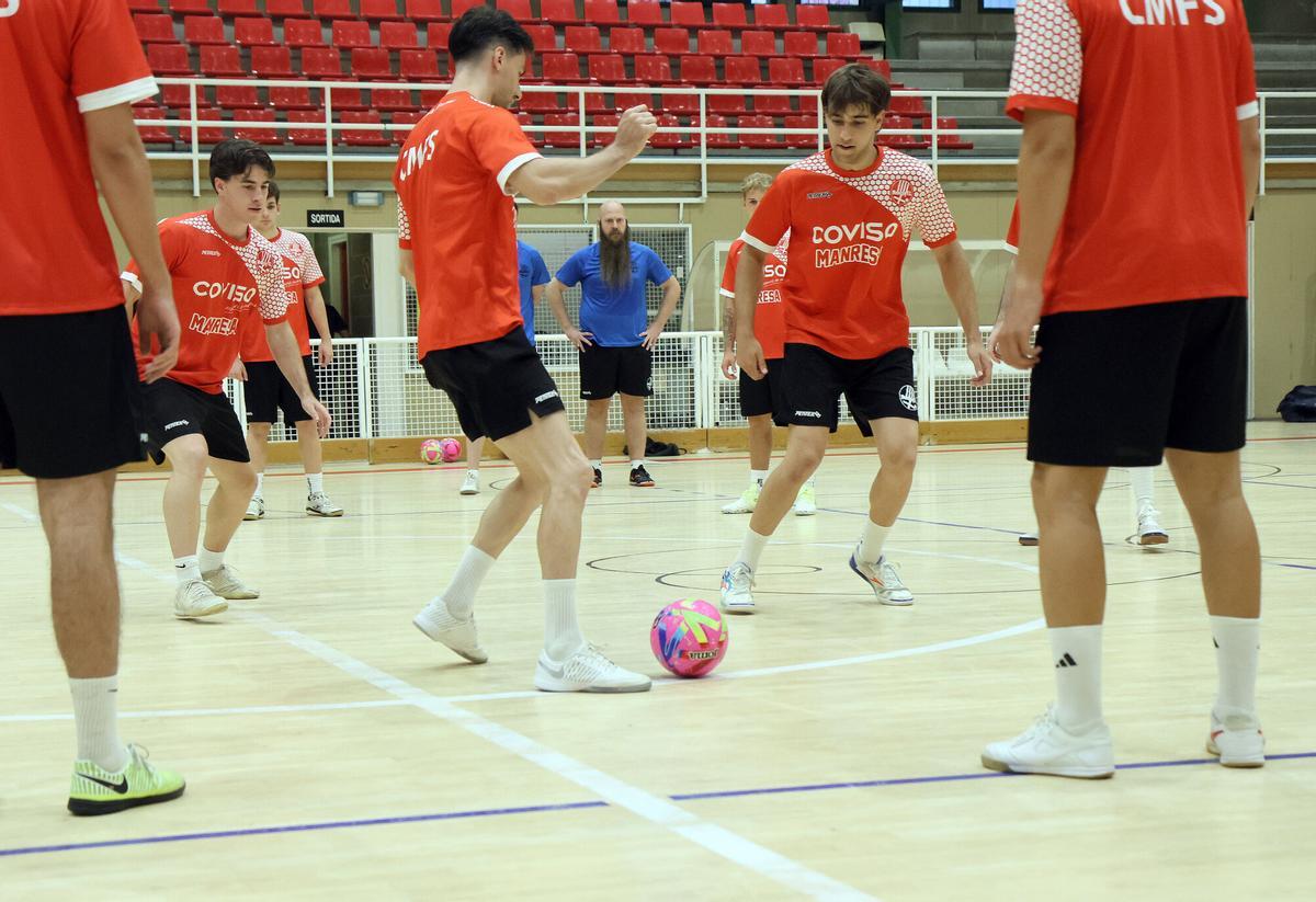 Totes les fotos del primer entrenament de la temporada 2026/27 del Covisa Manresa
