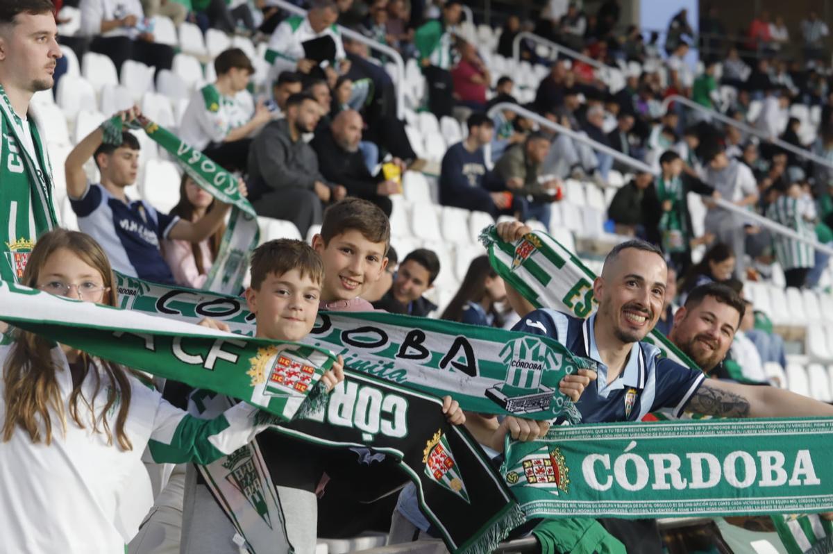 Córdoba CF-Real Zaragoza | Las imágenes de la afición en El Arcángel