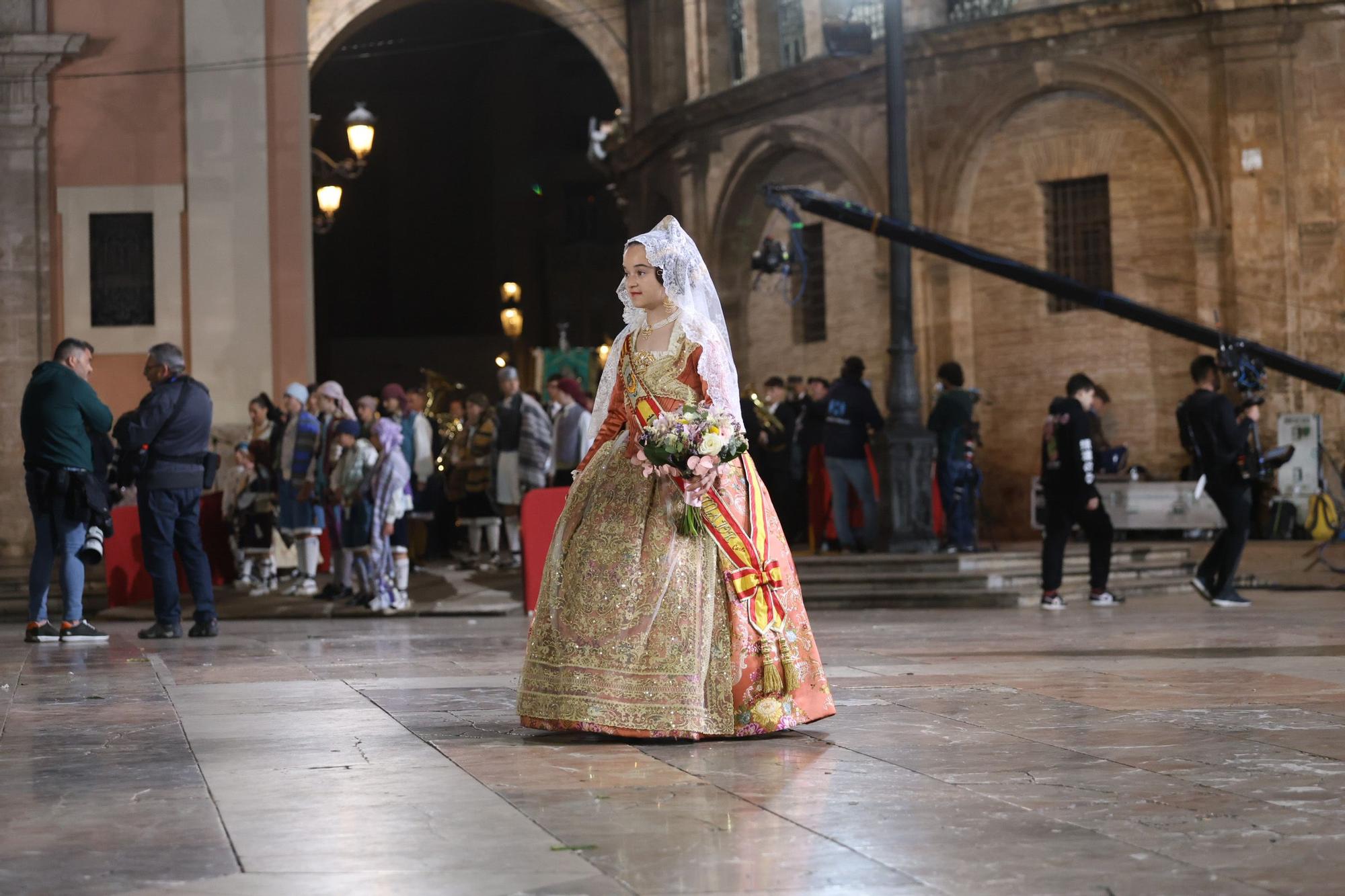 Búscate en el primer día de la Ofrenda en la calle San Vicente entre las 21 y las 22 horas