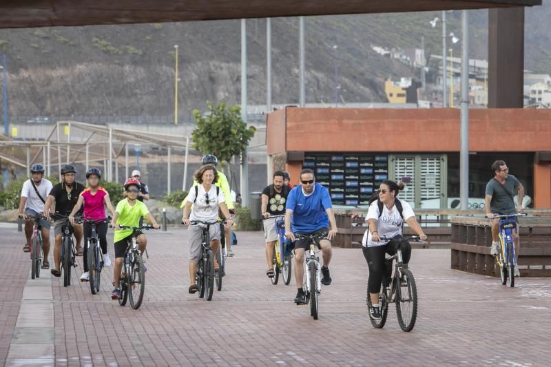 14.09.18. Las Palmas de Gran Canaria. Bicipaseo de la Semana de la Movilidad.  Foto Quique Curbelo  | 16/09/2018 | Fotógrafo: Quique Curbelo