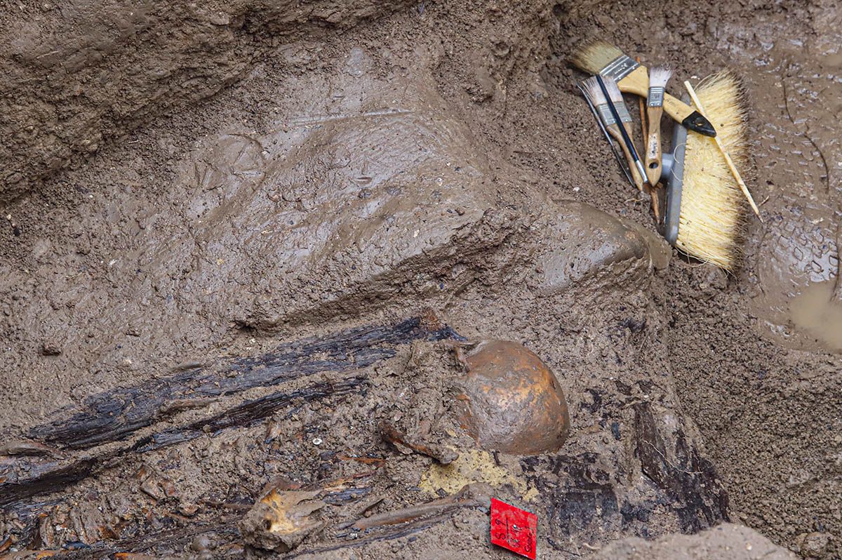 Exhumaciones de represaliados en el cementerio San Rafael