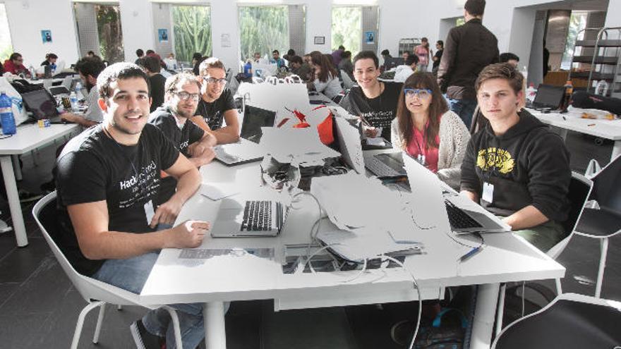 Participantes en la segunda edición del &#039;hackathon&#039; en la capital grancanaria.