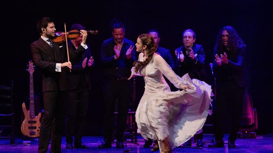 El violinista cordobés Paco Montalvo pone en pie al Teatro Real en un debut histórico