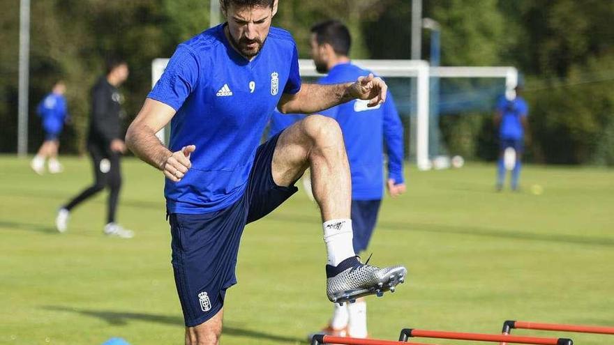 Toché, en el entrenamiento de ayer en El Requexón.