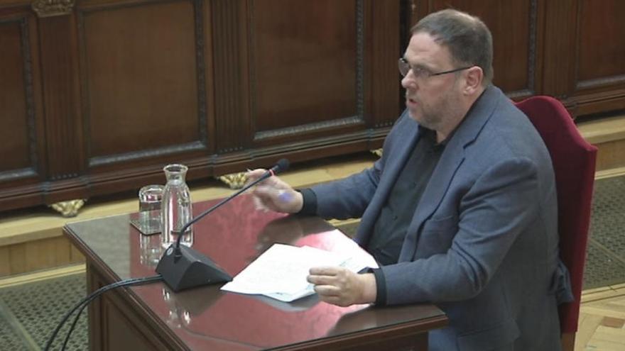 Junqueras demana paralitzar la sentència fins que Luxemburg resolgui la seva immunitat